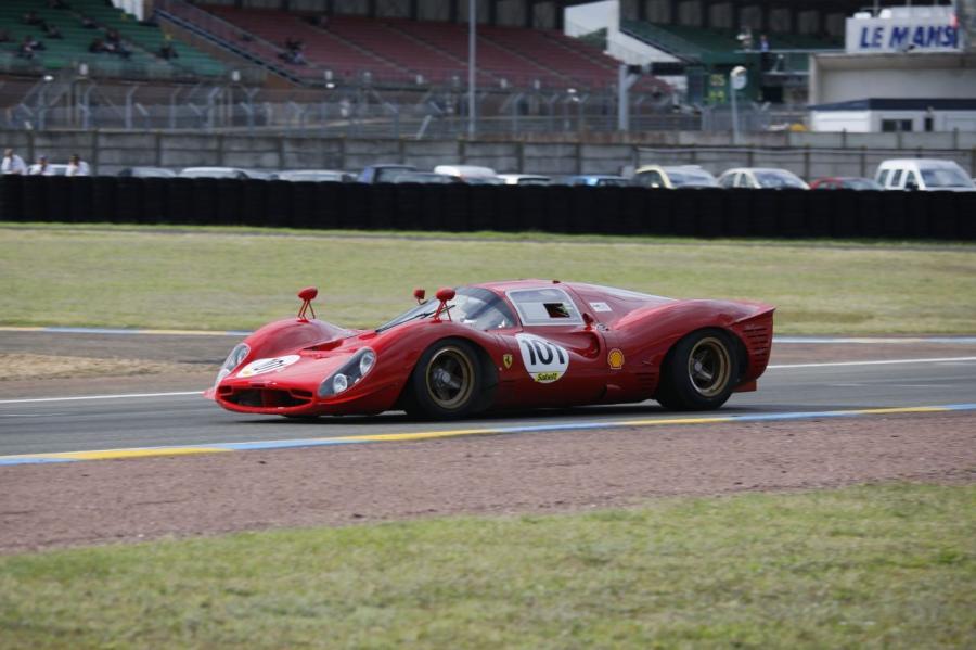  Ferrari 330 P3 1966 года  (фото 7 из 19)